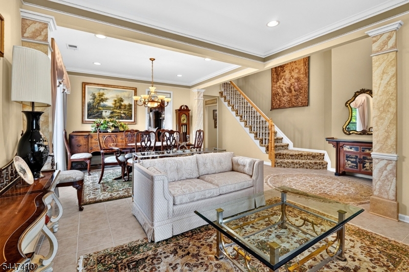 SOMERSET RUN - Residential