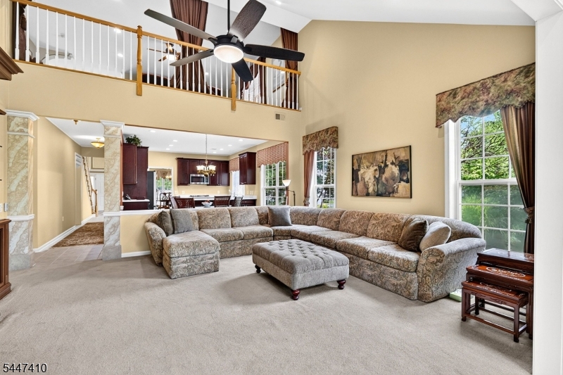 SOMERSET RUN - Residential