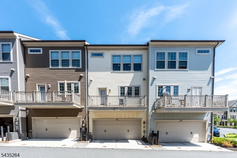 Livingston Square - Residential