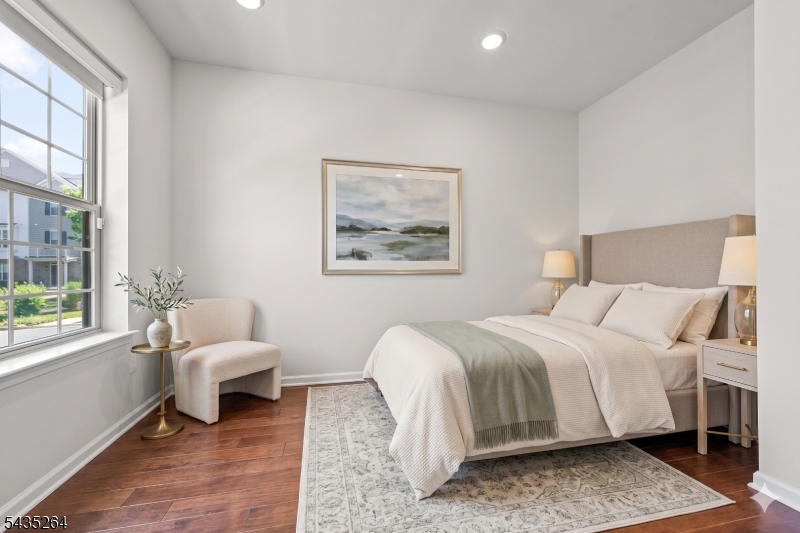Livingston Square - Residential