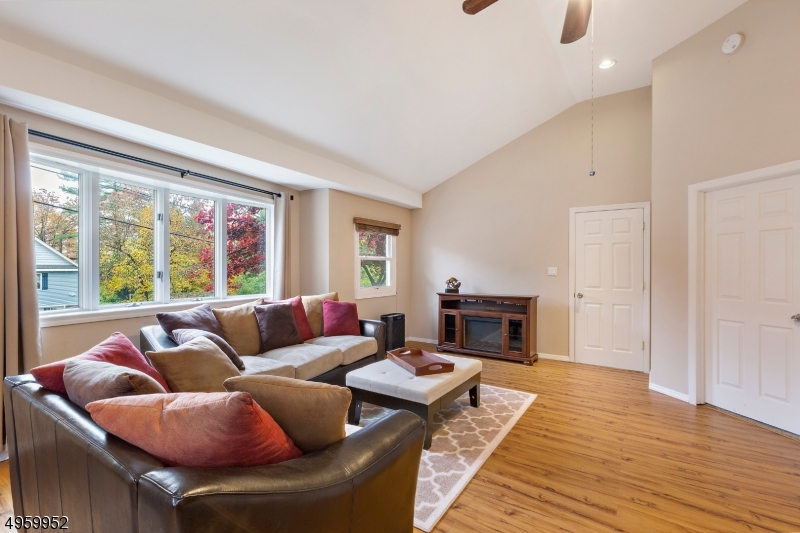 White Meadow Lake - Residential Lease