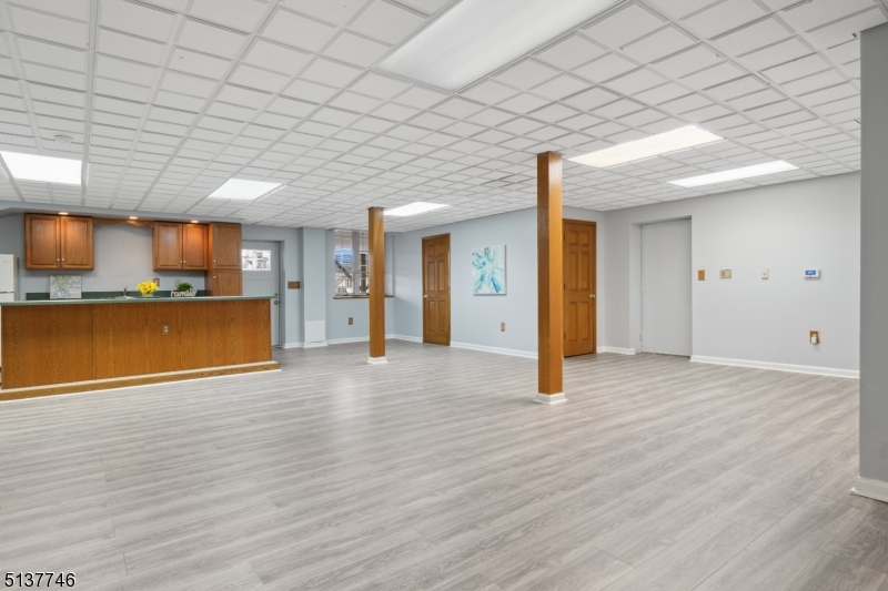 Paramount Estates - Residential