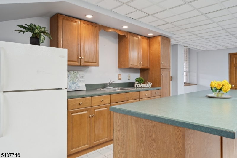 Paramount Estates - Residential