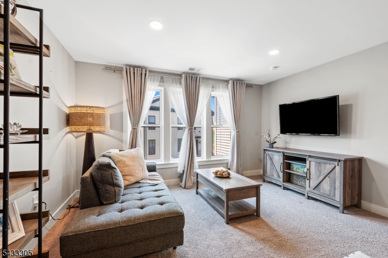 Montgomry Crossing - Residential