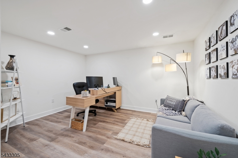 Montgomry Crossing - Residential