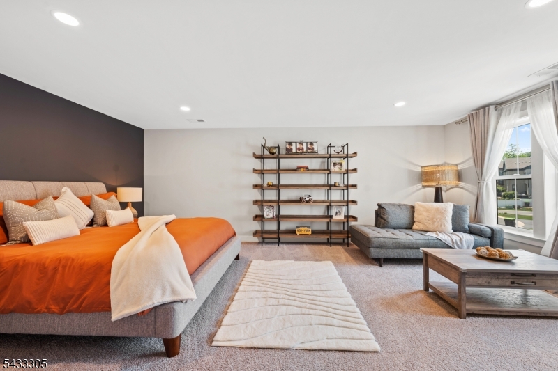 Montgomry Crossing - Residential