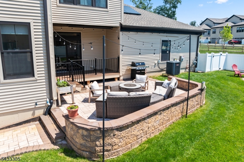 Montgomry Crossing - Residential
