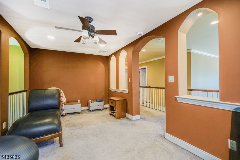 Glen Eyre - Residential