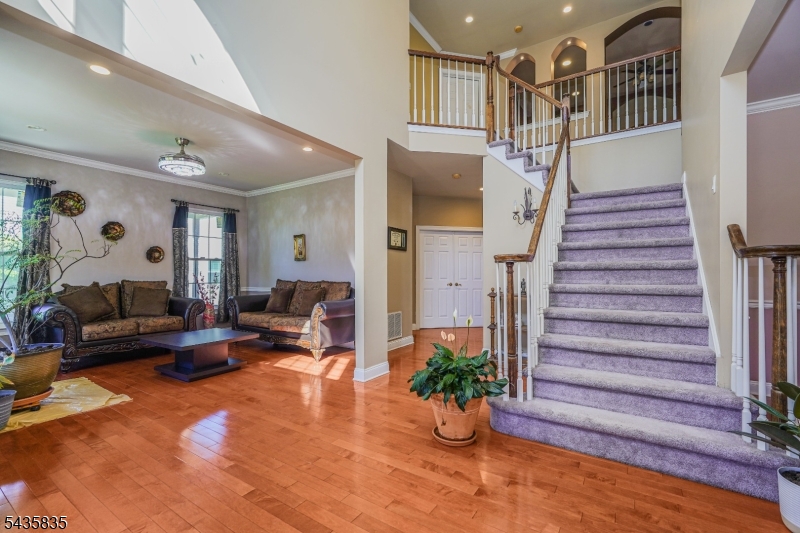 Glen Eyre - Residential