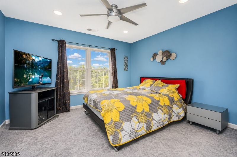 Glen Eyre - Residential