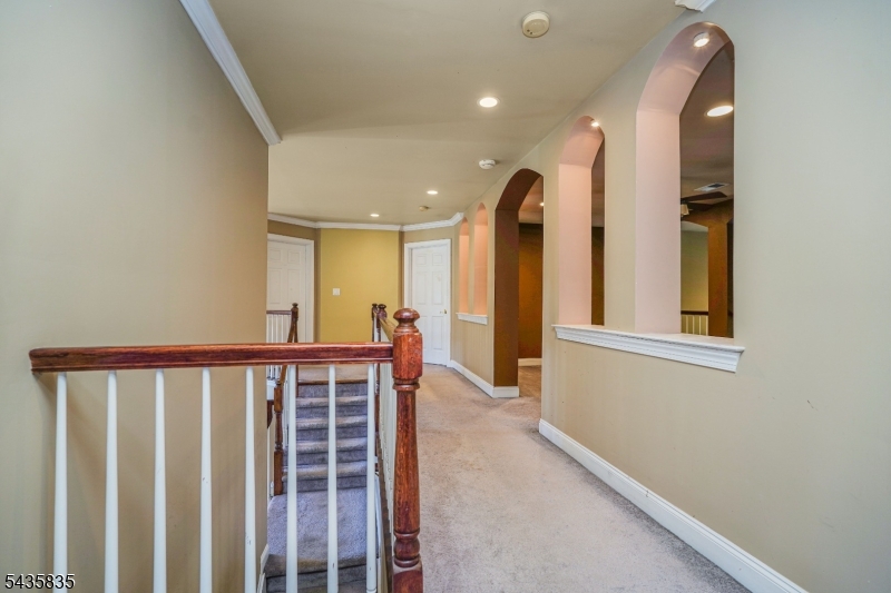 Glen Eyre - Residential