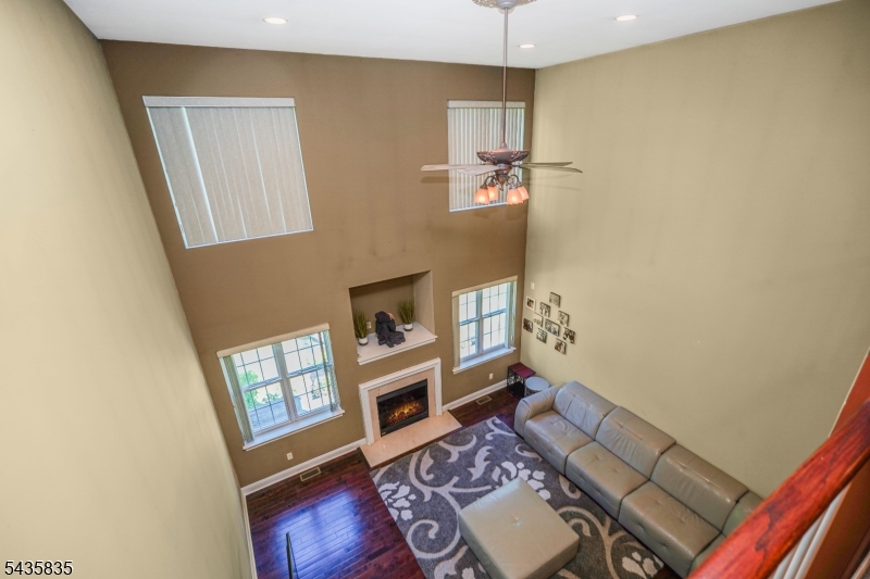 Glen Eyre - Residential