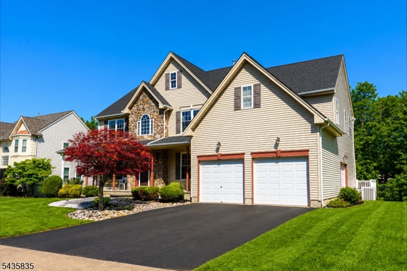 Glen Eyre - Residential