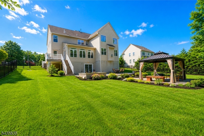 Glen Eyre - Residential