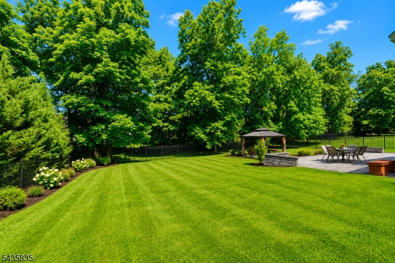 Glen Eyre - Residential