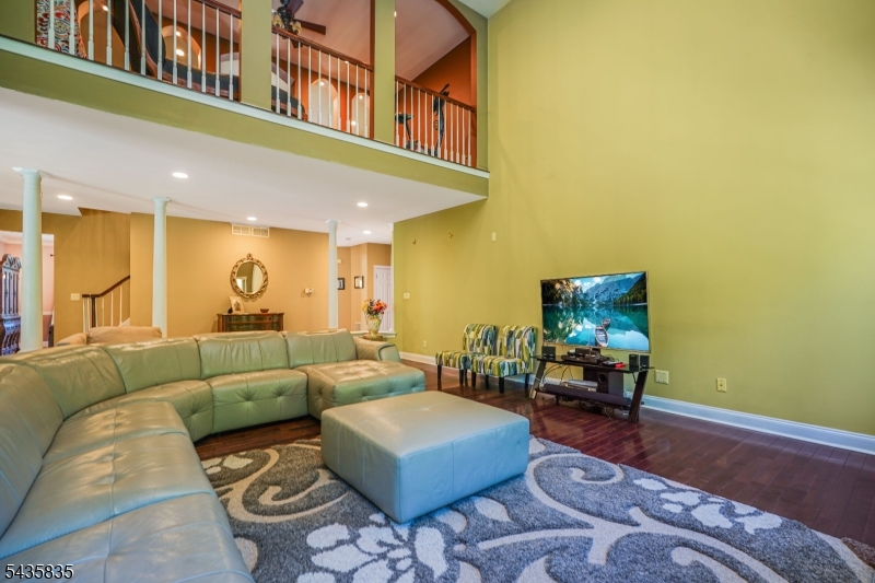 Glen Eyre - Residential