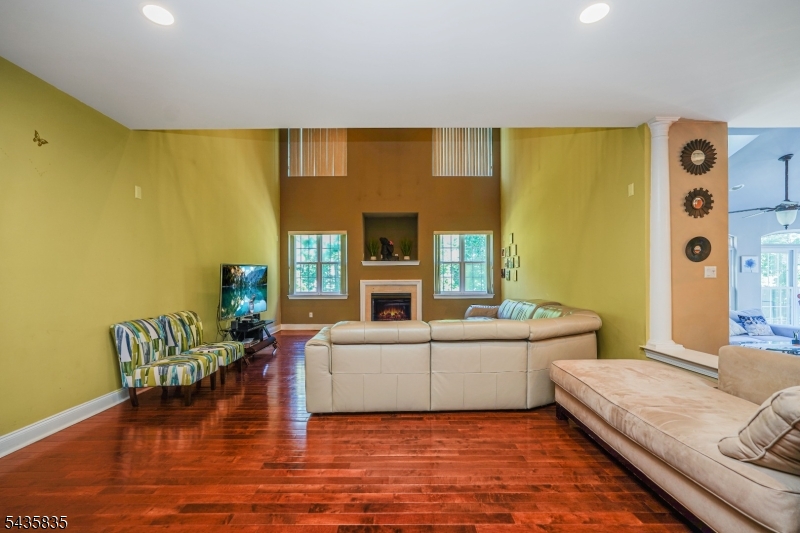 Glen Eyre - Residential
