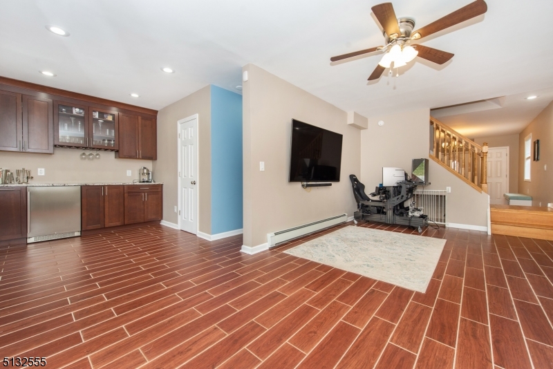 White Meadow Lake - Residential