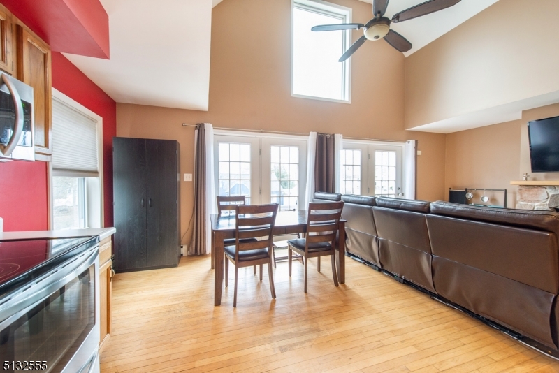 White Meadow Lake - Residential