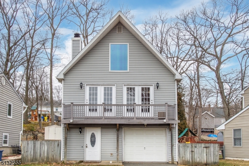 White Meadow Lake - Residential