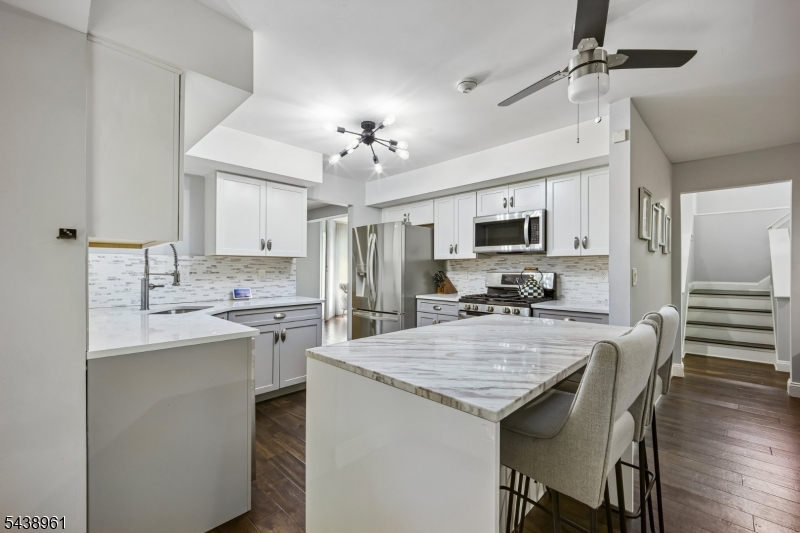 Crystal Woods - Residential