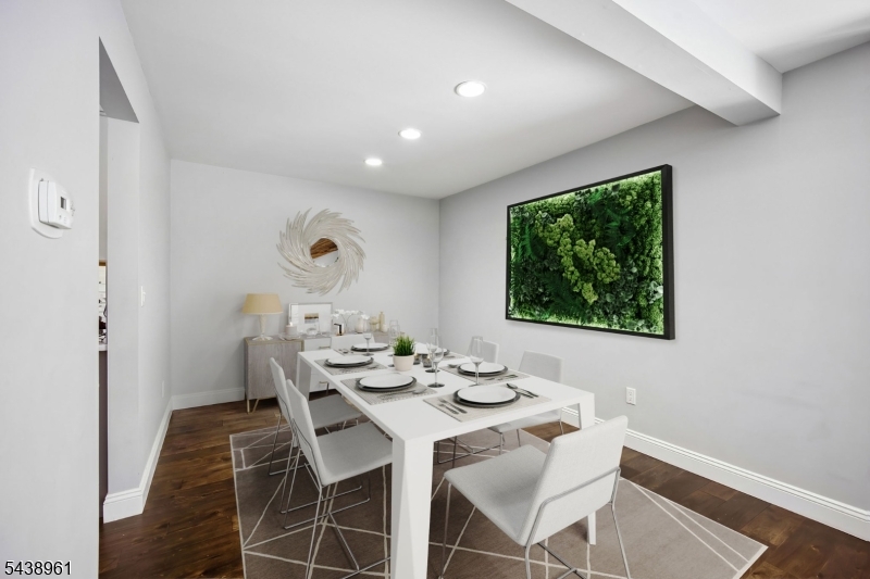 Crystal Woods - Residential