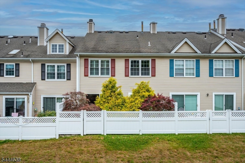 Beacon Hill - Residential