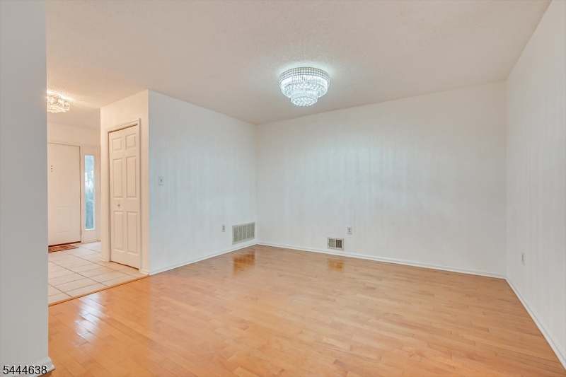 Beacon Hill - Residential