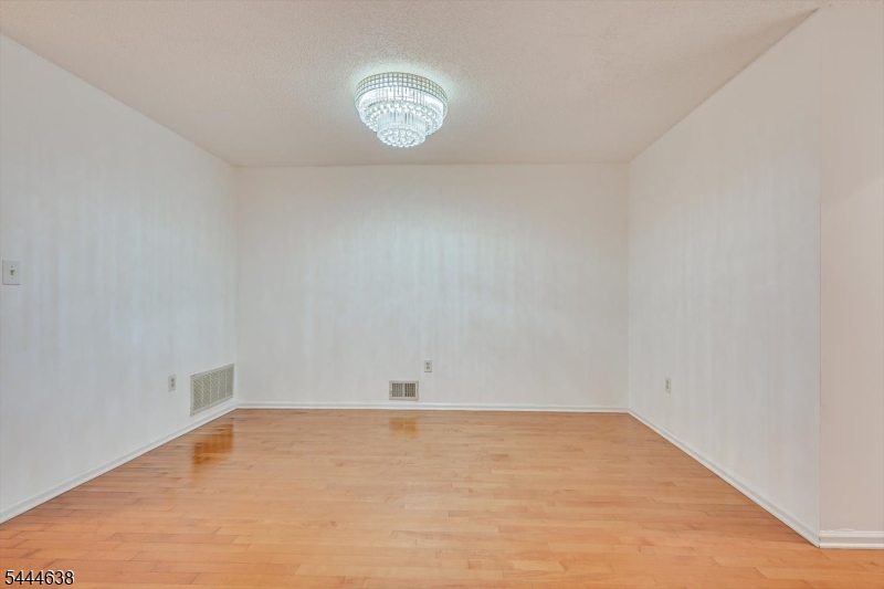 Beacon Hill - Residential