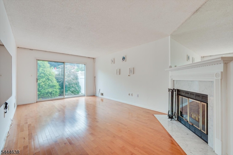 Beacon Hill - Residential