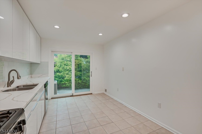 Beacon Hill - Residential