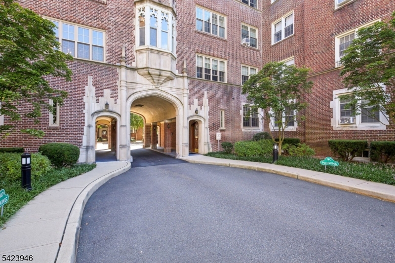 Summit Parmley - Residential