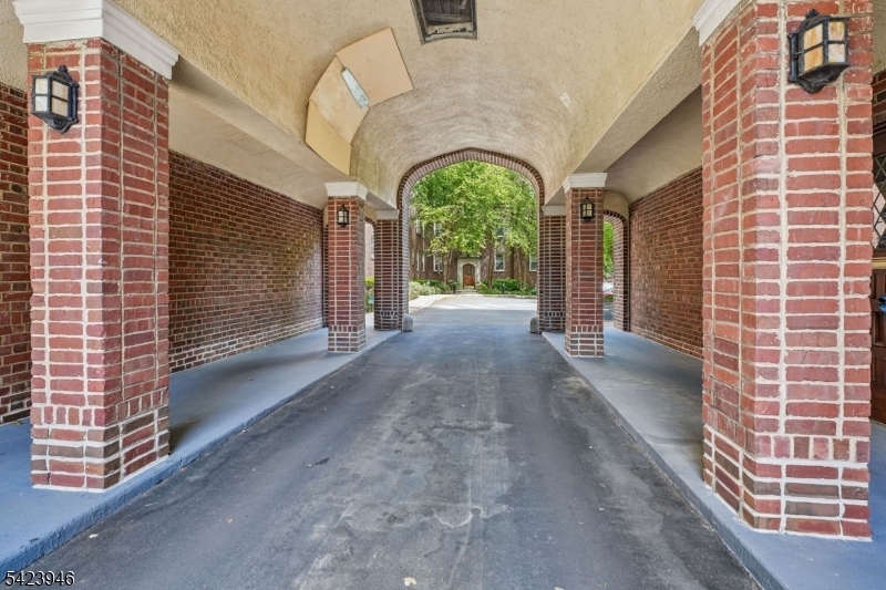 Summit Parmley - Residential