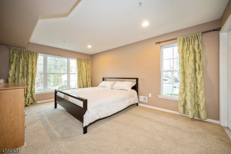 Maple Woods - Residential