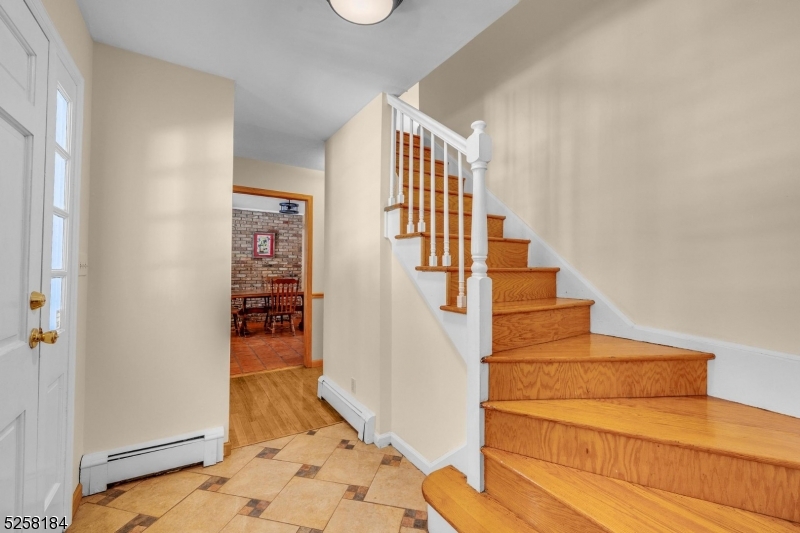 Prides Crossing - Residential