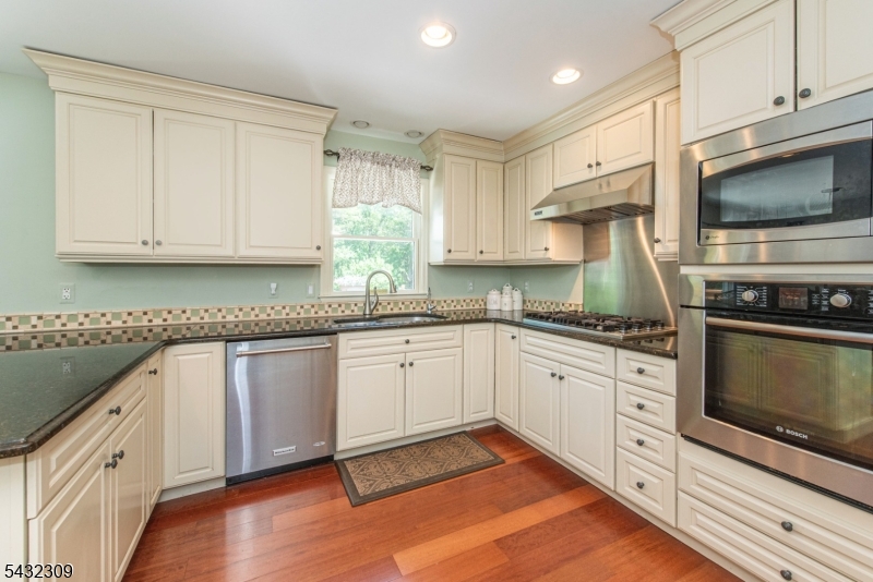 Bennington Woods - Residential