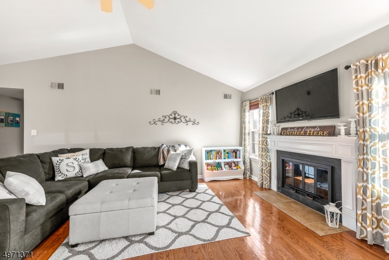 Panther Valley - Residential