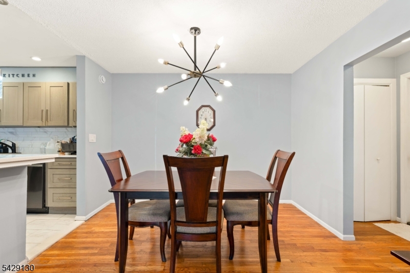 Whitestone Garden - Residential