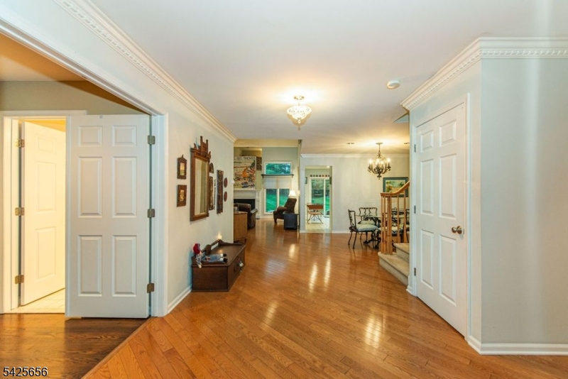 LONGVIEW - Residential
