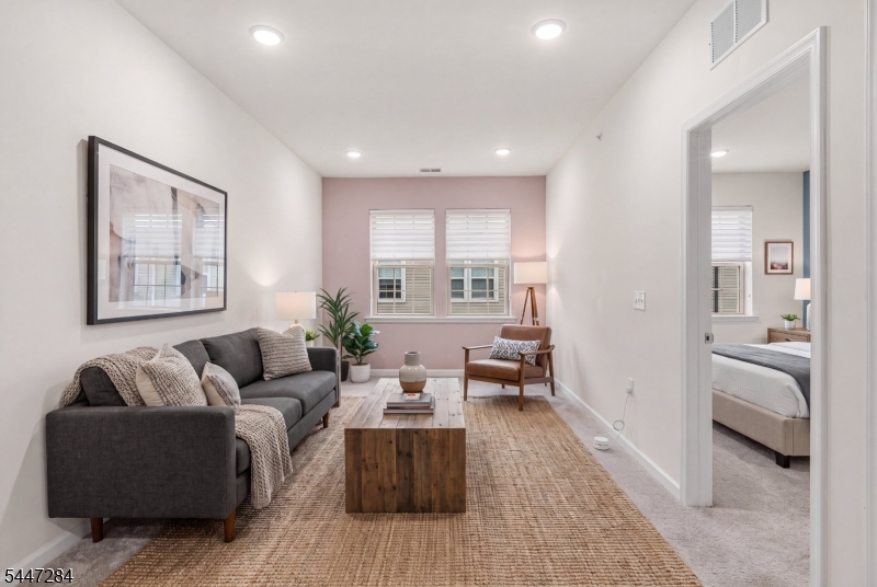 Somerville Station - Residential