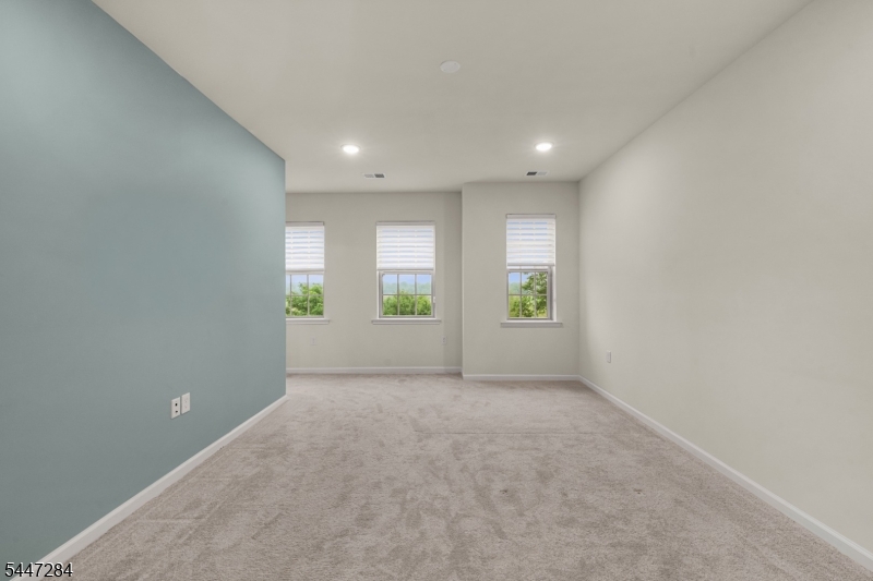 Somerville Station - Residential