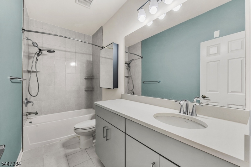 Somerville Station - Residential