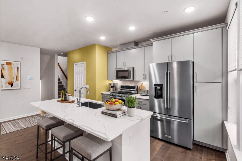 Somerville Station - Residential
