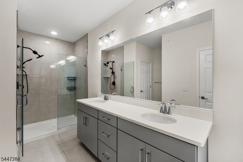 Somerville Station - Residential