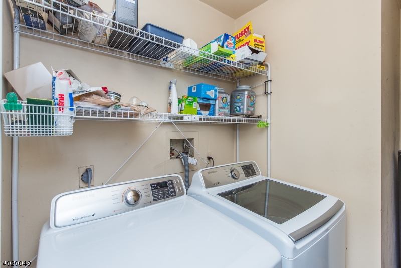 Pompton Village - Residential Lease