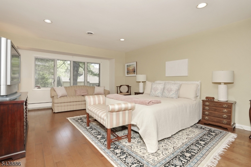 Spring Meadow - Residential