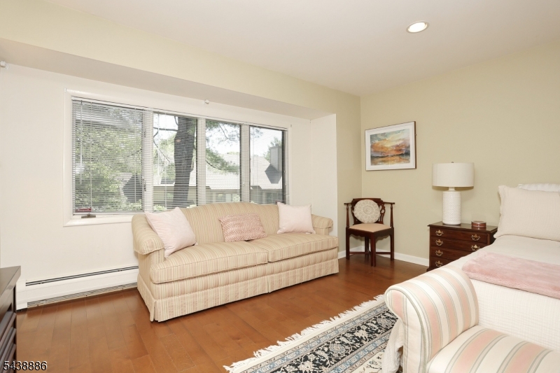 Spring Meadow - Residential