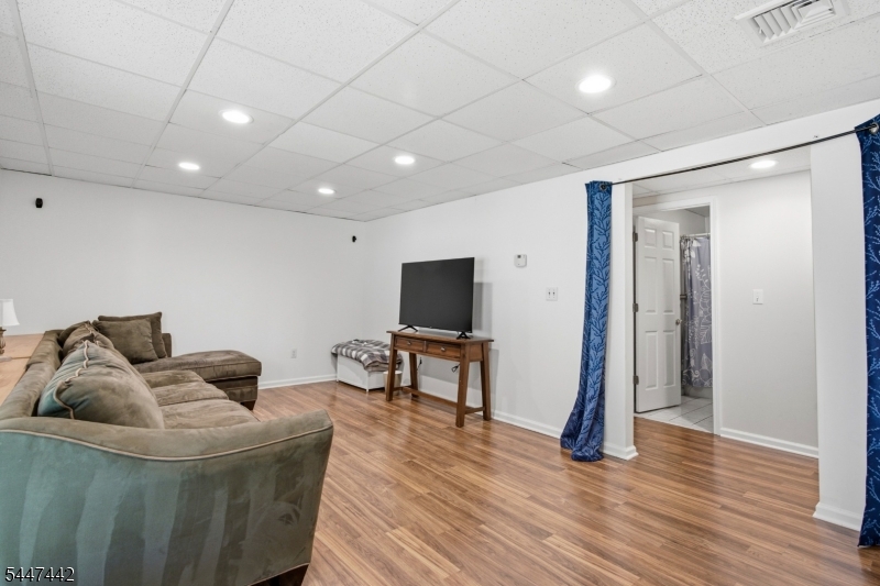 White Meadow Lake - Residential