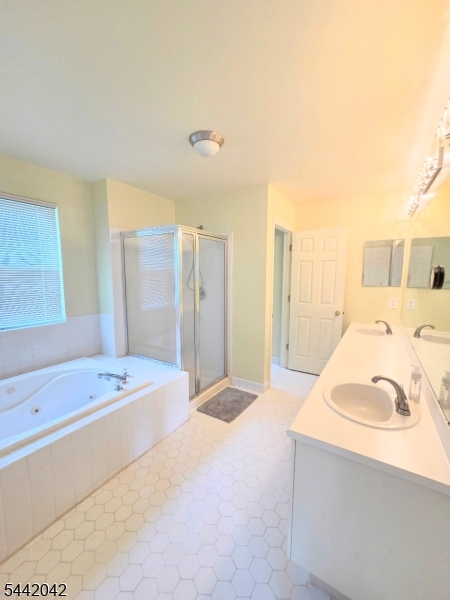 White House Station - Residential