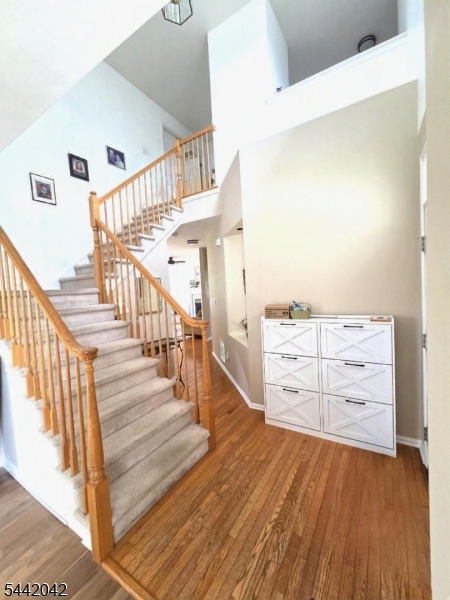 White House Station - Residential